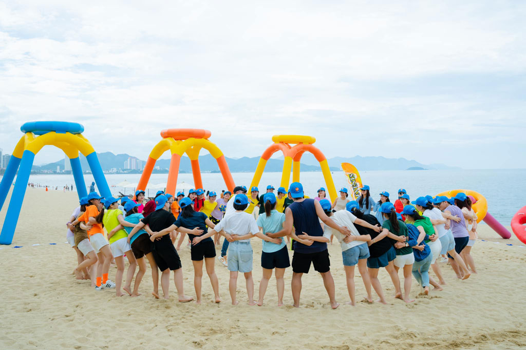 team building bãi biển